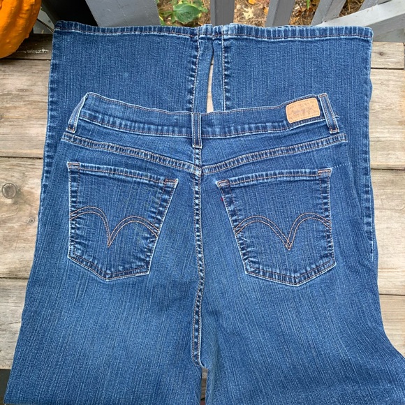 LEVIS 512 Bootcut Jeans - Picture 4 of 10